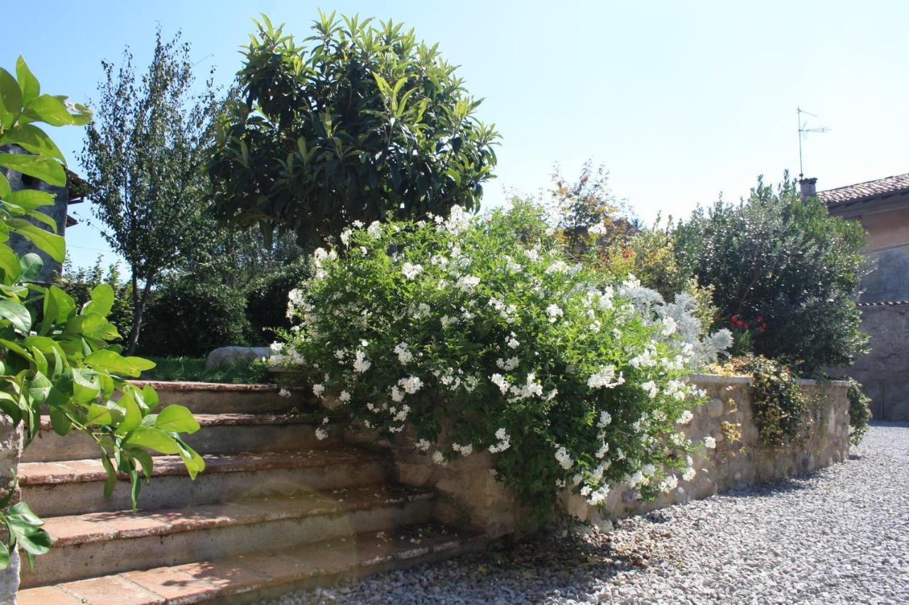 Cascina San Martino Bed & Breakfast Passirano Eksteriør bilde
