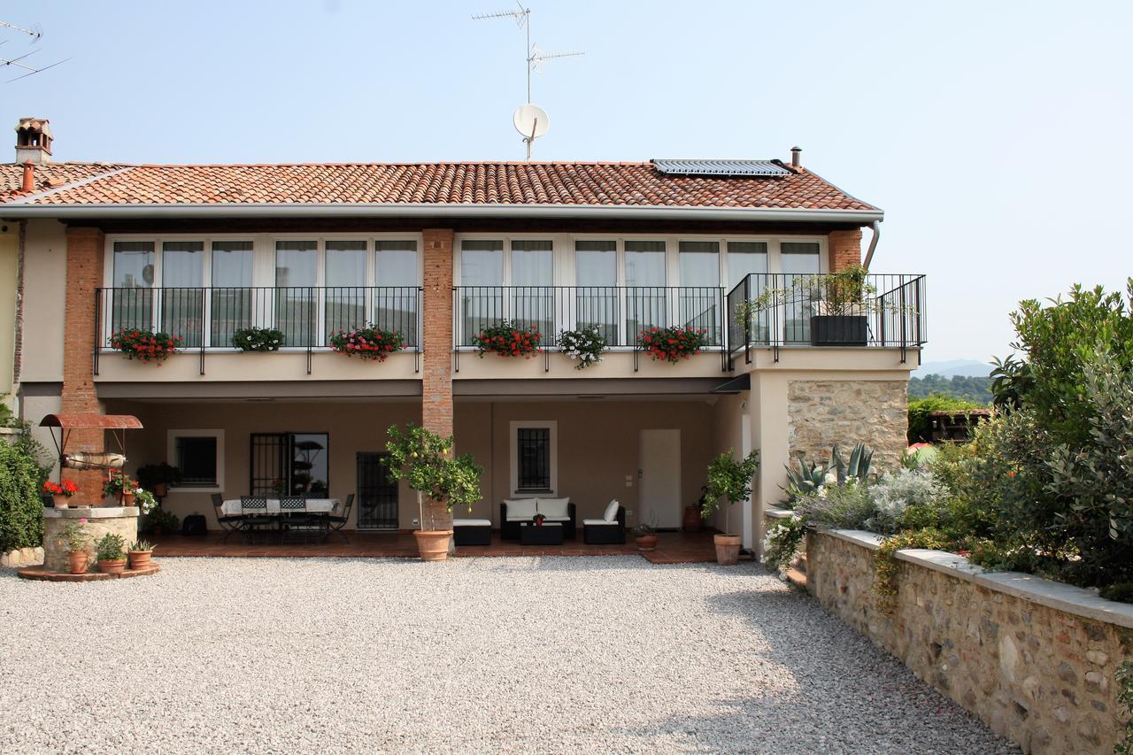 Cascina San Martino Bed & Breakfast Passirano Eksteriør bilde